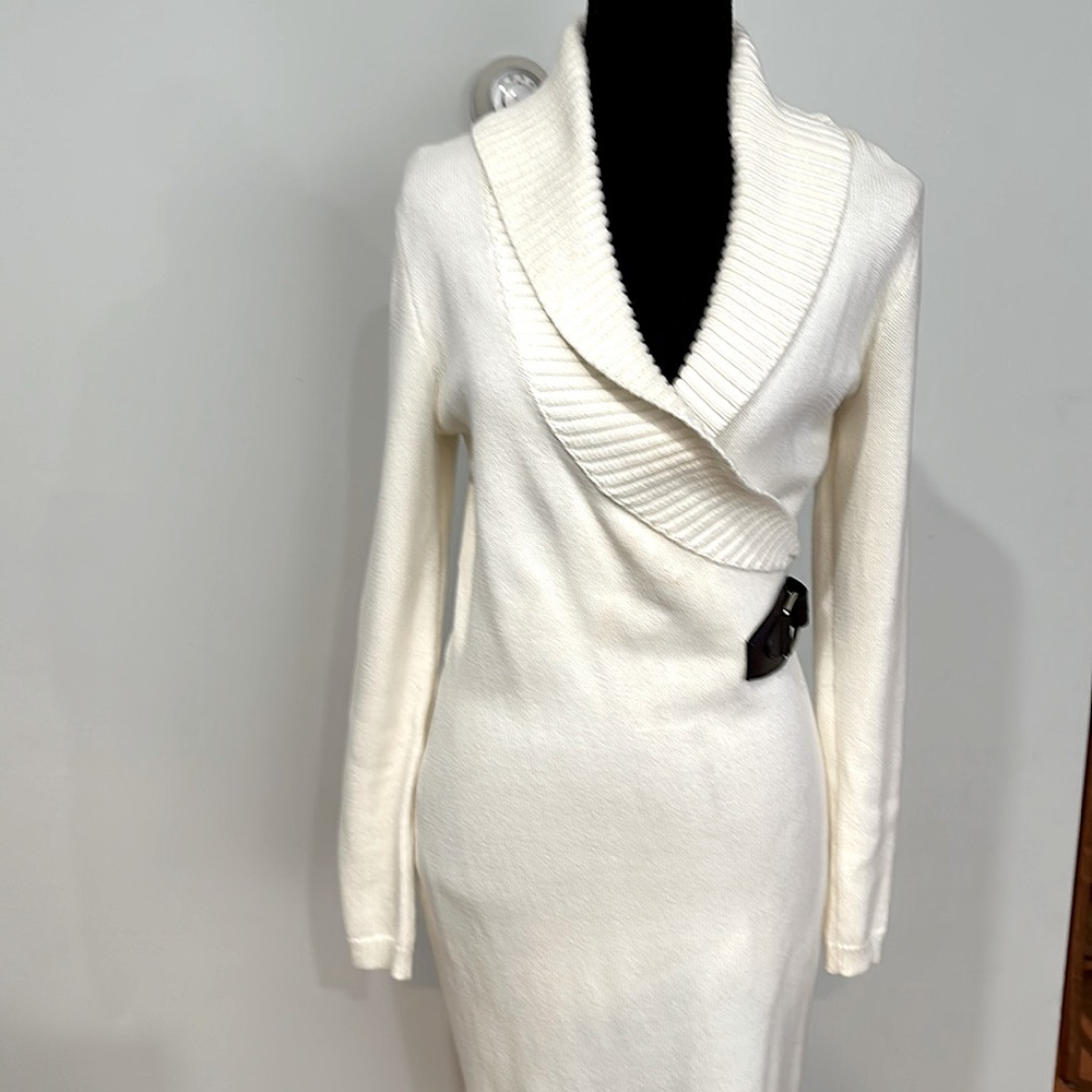 Women’s sweater dress size small. 91 percent cotton, 9 percent nylon polyamide
